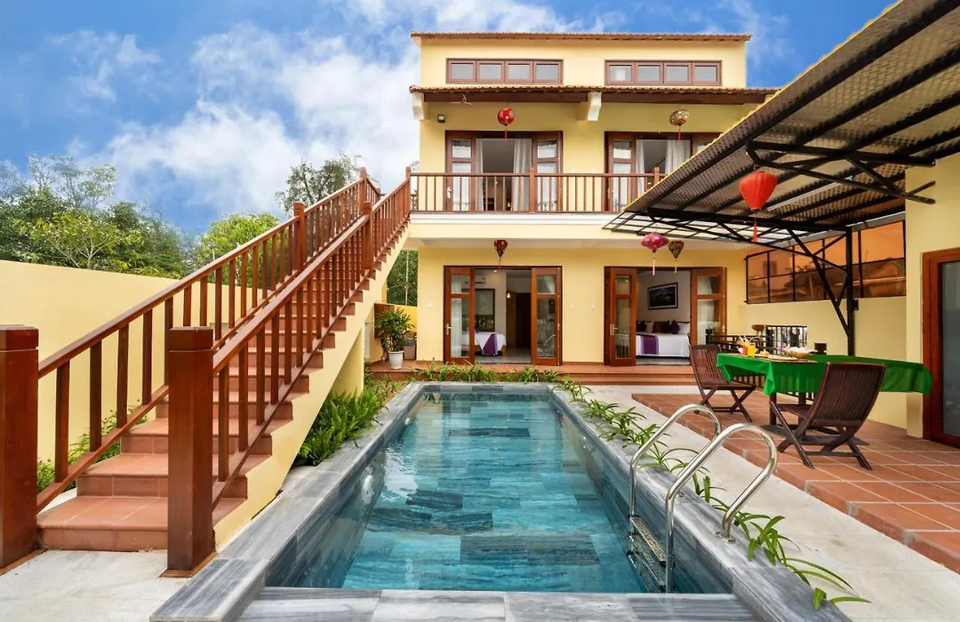 Lama Beach Villa-1